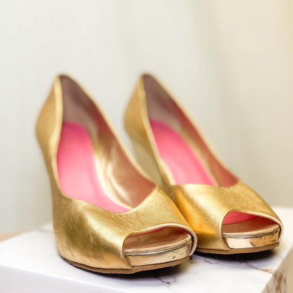 Lilly Pulitzer Sexy Gold Glam Heels Resort Chic Wedge Women's Statement Shoe 10 - Picture 13 of 13